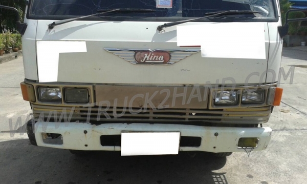 ขายยกชุด 2 คัน รถบรรทุก 6 ล้อ HINO KM777และรถบรรทุก 6 ล้อ HINO FB113