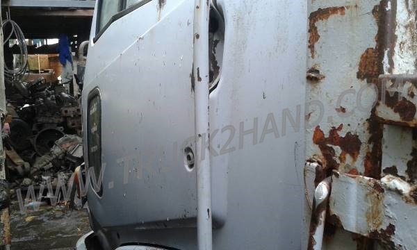 ขายยกชุด 2 คัน รถบรรทุก 6 ล้อ HINO KM777และรถบรรทุก 6 ล้อ HINO FB113