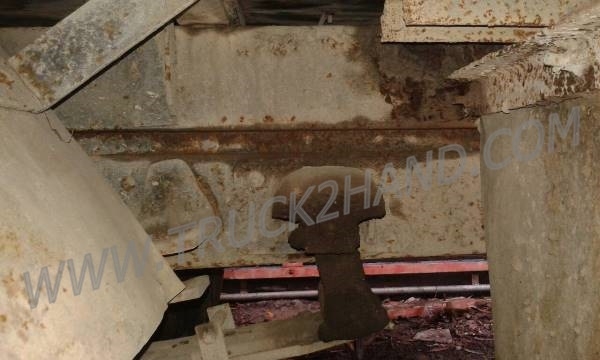 ขายยกชุด 2 คัน รถบรรทุก 6 ล้อ HINO KM777และรถบรรทุก 6 ล้อ HINO FB113