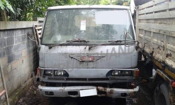 ขายยกชุด 2 คัน รถบรรทุก 6 ล้อ HINO KM777และรถบรรทุก 6 ล้อ HINO FB113