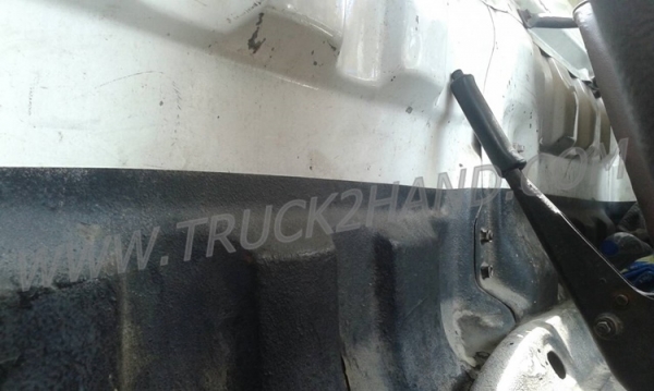 ขายยกชุด 2 คัน รถบรรทุก 6 ล้อ HINO KM777และรถบรรทุก 6 ล้อ HINO FB113