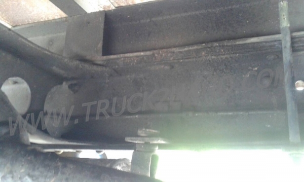 ขายยกชุด 2 คัน รถบรรทุก 6 ล้อ HINO KM777และรถบรรทุก 6 ล้อ HINO FB113