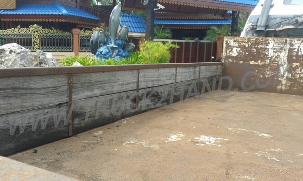 ขายยกชุด 2 คัน รถบรรทุก 6 ล้อ HINO KM777และรถบรรทุก 6 ล้อ HINO FB113