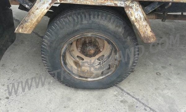 ขายยกชุด 2 คัน รถบรรทุก 6 ล้อ HINO KM777และรถบรรทุก 6 ล้อ HINO FB113