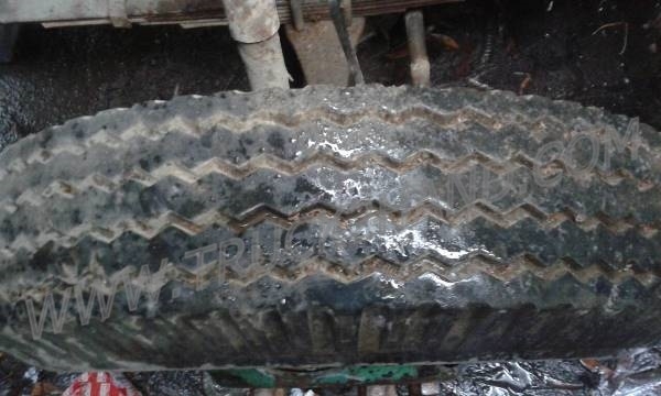 ขายยกชุด 2 คัน รถบรรทุก 6 ล้อ HINO KM777และรถบรรทุก 6 ล้อ HINO FB113