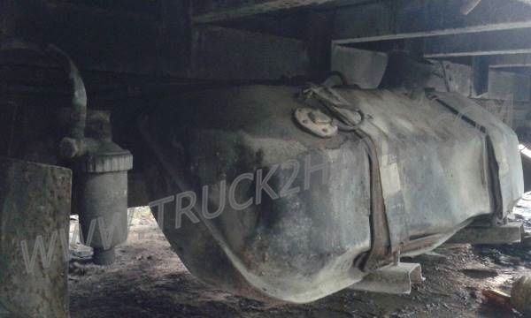 ขายยกชุด 2 คัน รถบรรทุก 6 ล้อ HINO KM777และรถบรรทุก 6 ล้อ HINO FB113