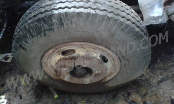 ขายยกชุด 2 คัน รถบรรทุก 6 ล้อ HINO KM777และรถบรรทุก 6 ล้อ HINO FB113