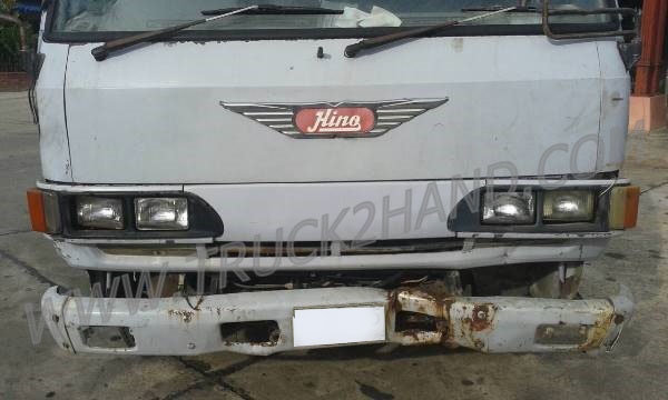 ขายยกชุด 2 คัน รถบรรทุก 6 ล้อ HINO KM777และรถบรรทุก 6 ล้อ HINO FB113