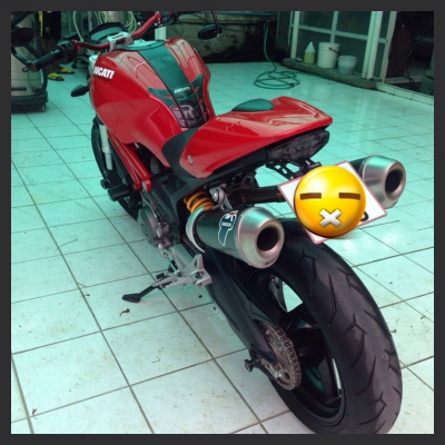 Ducati Monster 795