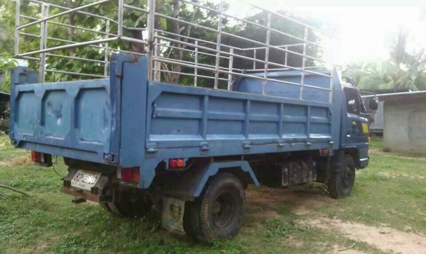 ***ขายแล้วครับขอบคุณ Truck2hand *ขาย6ล้อดั้มดิน5คิว "เสี่ยสั่งลุย" ISUZU NPR599LU5F-M ห้างแท้ปี37 เครื่องเดิม 4BD1-115ฝาดำ เครื่องดี แรง แน่นดี เกียร์สั้นแท้ เข้าง่ายไม่มีหลุด ช่วงล่างเดิม คัสซีสวยไม่ปะไม่ดาม กระบะดั้มเหล็ก5ตันยิงหน้า3.60ม.สภาพด