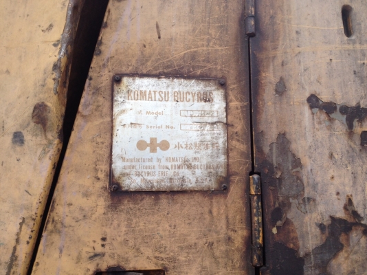 ขายแบคโฮ ปากคีบ KOMATSU รุ่น 10HT-2