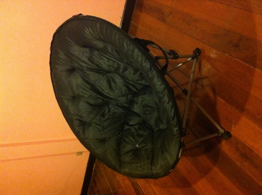 เก้าอี้นั่งเล่นแจ่มๆ เก้าอี้นั่งเล่นแจ่มๆ