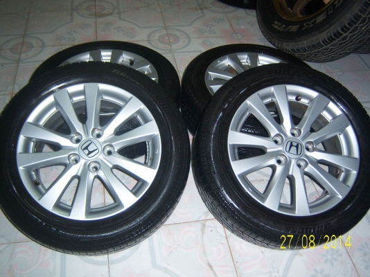 แม็กพร้อมยาง 205 55 16 ปี13