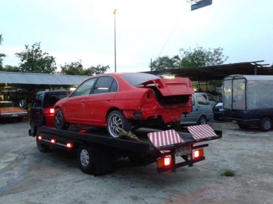 ต้องการขายรถสไลค์ สนใจติดต่อ 0870304205