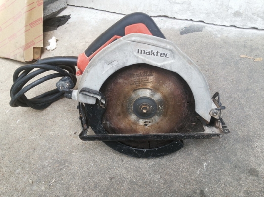 เลื่อยวงเดือน 7 นิ้ว MAKTEC MT583 สภาพสวยพร้อมใช้งาน เดิม ๆ ไม่เคยเสีย ไม่เคยซ่อม เลื่อยวงเดือน 7 นิ้ว MAKTEC MT583 สภาพสวยพร้อมใช้งาน เดิม ๆ ไม่เคยเสีย ไม่เคยซ่อม