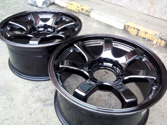 แม็กใหม่ขอบ18/6/139.7กว้าง8.5สีแบล็กโคลมดำงานไตหวันขาย1คู่5000