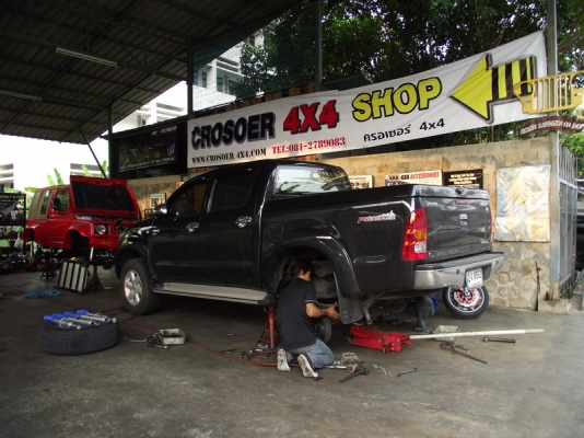 โช๊คอัพรถกระบะ Vigo by Shock Profender โช๊คอัพรถกระบะ Vigo by Shock Profender