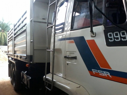 10ล้อดั้มพ์ ISUZU 175แรงม้า รถสวย สาดสีใหม่ เครื่องดี คัทซีสวย พร้อมใช้งาน เล่มพร้อม.. 087-2976734