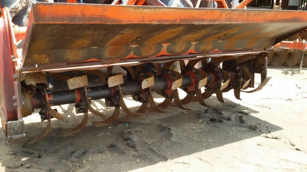 ปัญญาแทรคเตอร์มาแล้ว... คูโบต้า L3608 พร้อมใบมีดคานล่างFD163F โรตาลี่ตราช้าง ยางหน้าใหม่ สีเดิมๆ พร้อมส่งทั่วไทยครับ จัดส่ง อ.ไทรงาม จ.กำแพงเพชร