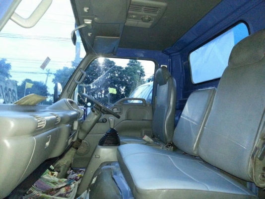 รถอีซูซุ 6 ล้อ ติดเครน 3 ตัน. NQR 120 แรงม้า. ปี 43 ( ฝาขาว ) สนใจติดต่อ 081 - 6079515 รถอีซูซุ 6 ล้อ ติดเครน 3 ตัน. NQR 120 แรงม้า. ปี 43 ( ฝาขาว ) สนใจติดต่อ 081 - 6079515