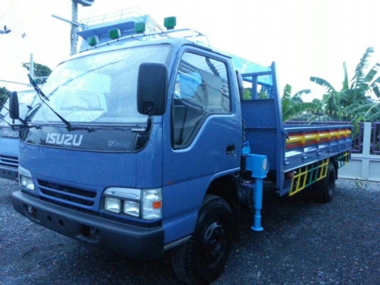 รถอีซูซุ 6 ล้อ ติดเครน 3 ตัน. NQR 120 แรงม้า. ปี 43 ( ฝาขาว ) สนใจติดต่อ 081 - 6079515 รถอีซูซุ 6 ล้อ ติดเครน 3 ตัน. NQR 120 แรงม้า. ปี 43 ( ฝาขาว ) สนใจติดต่อ 081 - 6079515