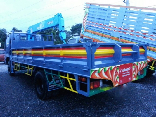 รถอีซูซุ 6 ล้อ ติดเครน 3 ตัน. NQR 120 แรงม้า. ปี 43 ( ฝาขาว ) สนใจติดต่อ 081 - 6079515 รถอีซูซุ 6 ล้อ ติดเครน 3 ตัน. NQR 120 แรงม้า. ปี 43 ( ฝาขาว ) สนใจติดต่อ 081 - 6079515