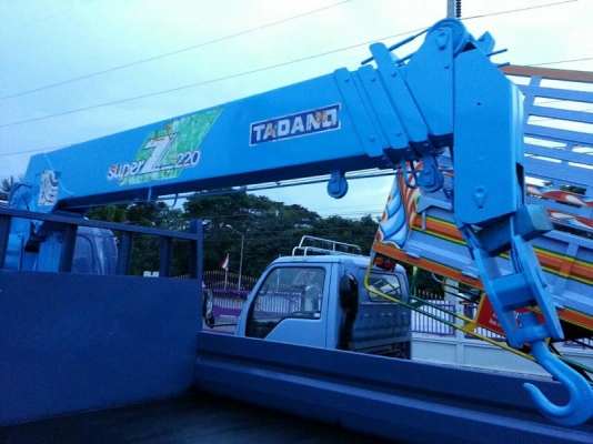 รถอีซูซุ 6 ล้อ ติดเครน 3 ตัน. NQR 120 แรงม้า. ปี 43 ( ฝาขาว ) สนใจติดต่อ 081 - 6079515 รถอีซูซุ 6 ล้อ ติดเครน 3 ตัน. NQR 120 แรงม้า. ปี 43 ( ฝาขาว ) สนใจติดต่อ 081 - 6079515