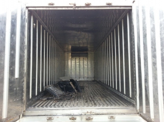 ขาย ตู้เย็น ( มีเครื่องทำความเย็น ) สนใจติดต่อ 081 - 6079515 ขาย ตู้เย็น ( มีเครื่องทำความเย็น ) สนใจติดต่อ 081 - 6079515