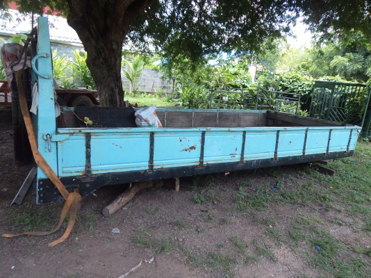 ขาย((15500บาท เป็นกะบะ6ล้อNKR ช่วงยาว 4.30