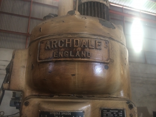 ขายเครื่องเจาะเรเดียนยาว1.5เมตรของยุโรปสนใจโทร0892224259 ขายเครื่องเจาะเรเดียนยาว1.5เมตรของยุโรปสนใจโทร0892224259