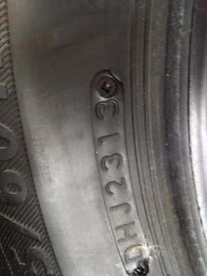 ยาง Bridgestone Ecopia Ep200 215-60-16