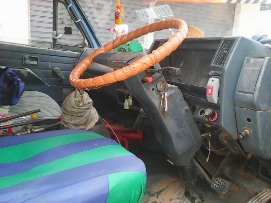 ขายหกล้อดั้มพ์ อีซูสุNPR59LU5M-115 ปี36 Fหน้าหลังสภาพพร้อมใช้