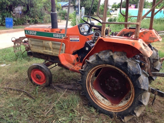 รถไถเล็กL1802DT