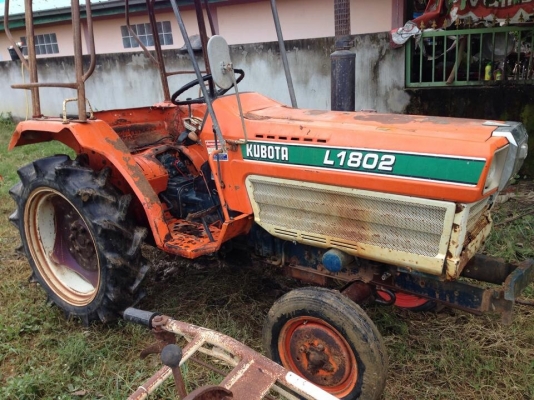 รถไถเล็กL1802DT