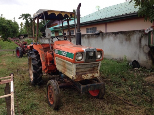 รถไถเล็กL1802DT
