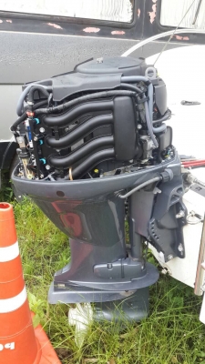 ขายด่วนเรือเร็วพร้อมเครื่อง สวยมากๆ ขายด่วนเรือเร็วพร้อมเครื่อง สวยมากๆ