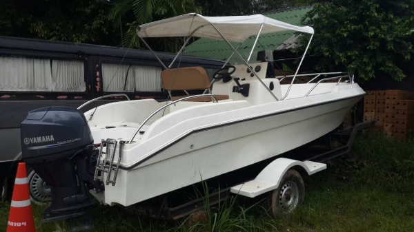 ขายด่วนเรือเร็วพร้อมเครื่อง สวยมากๆ ขายด่วนเรือเร็วพร้อมเครื่อง สวยมากๆ