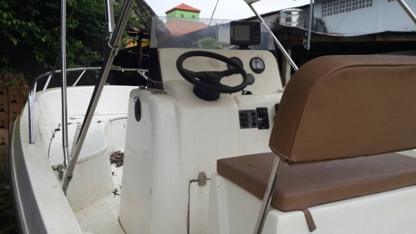 ขายด่วนเรือเร็วพร้อมเครื่อง สวยมากๆ ขายด่วนเรือเร็วพร้อมเครื่อง สวยมากๆ