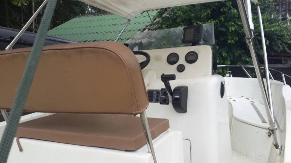 ขายด่วนเรือเร็วพร้อมเครื่อง สวยมากๆ ขายด่วนเรือเร็วพร้อมเครื่อง สวยมากๆ