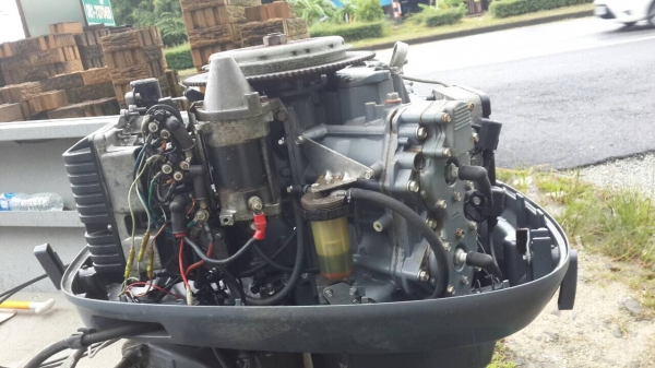 ขายด่วน เครื่องเรือเร็ว 115 แรง