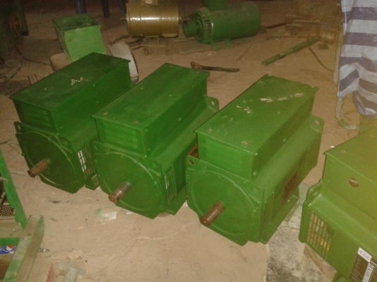 ขายไดร์ปั่นไฟบาส บัสเลส 12โลครึ่ง ของอังกฦษ ไม่มีถ่าน ชุดใหม่ครับมีอีก 8ลูก ขายไดร์ปั่นไฟบาส บัสเลส 12โลครึ่ง ของอังกฦษ ไม่มีถ่าน ชุดใหม่ครับมีอีก 8ลูก