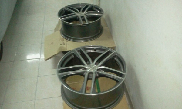 ขายล้อขอบ19ครับ