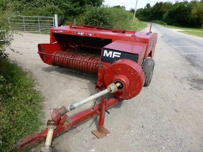 ต้องการซื้อเครื่องอัดฟางmassy 120  124  128