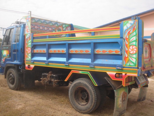 ขาย 6 ล้อดัมพ์ 195 ราคา 880,000 บาท ขาย 6 ล้อดัมพ์ 195 ราคา 880,000 บาท