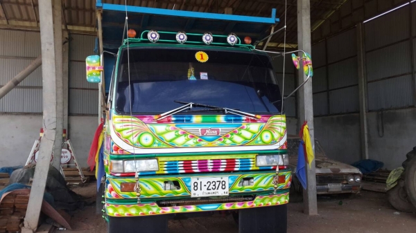 ขายด่วนครับ HINO 1M ดั้มครับ สวยมากครับ รถไม่ค่อยได้ใช้งานครับ เอกสารพร้อมโอนครับ