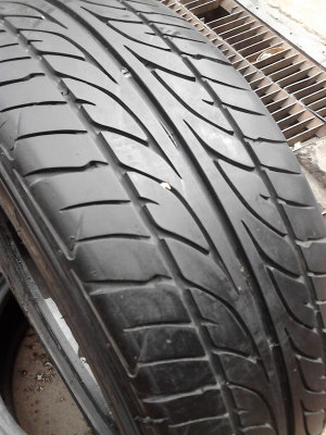 225/40R18 DUNLOP SP SPORT LM703 มี 2 เส้น TEL.081-427-3941 225/40R18 DUNLOP SP SPORT LM703 มี 2 เส้น TEL.081-427-3941