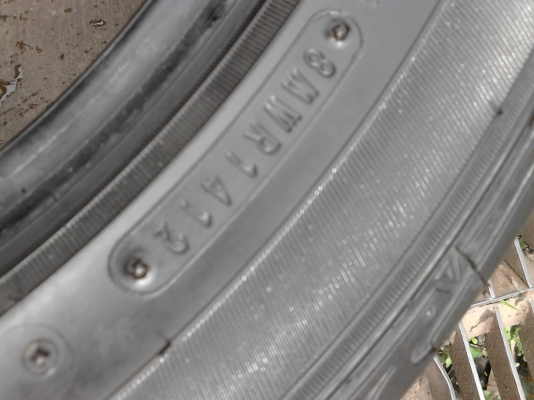 225/40R18 DUNLOP SP SPORT LM703 มี 2 เส้น TEL.081-427-3941 225/40R18 DUNLOP SP SPORT LM703 มี 2 เส้น TEL.081-427-3941