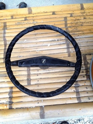 พวงมาลัยรถ Mazda 10 แรง