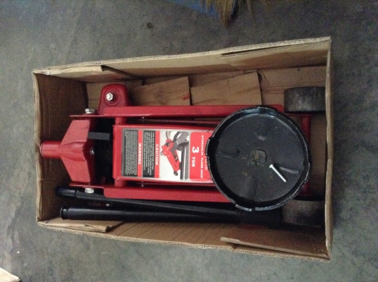 ขายด่วนแม่แรงตะเข้  3 ตัน