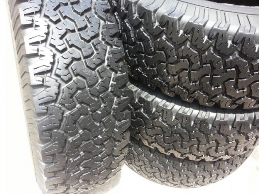 ขายยาง BF 31 x 10.5 x 15 ปี 10 ขายยาง BF 31 x 10.5 x 15 ปี 10